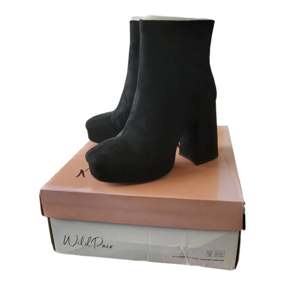 Wild pair coraff black faux‎ suede platform boot